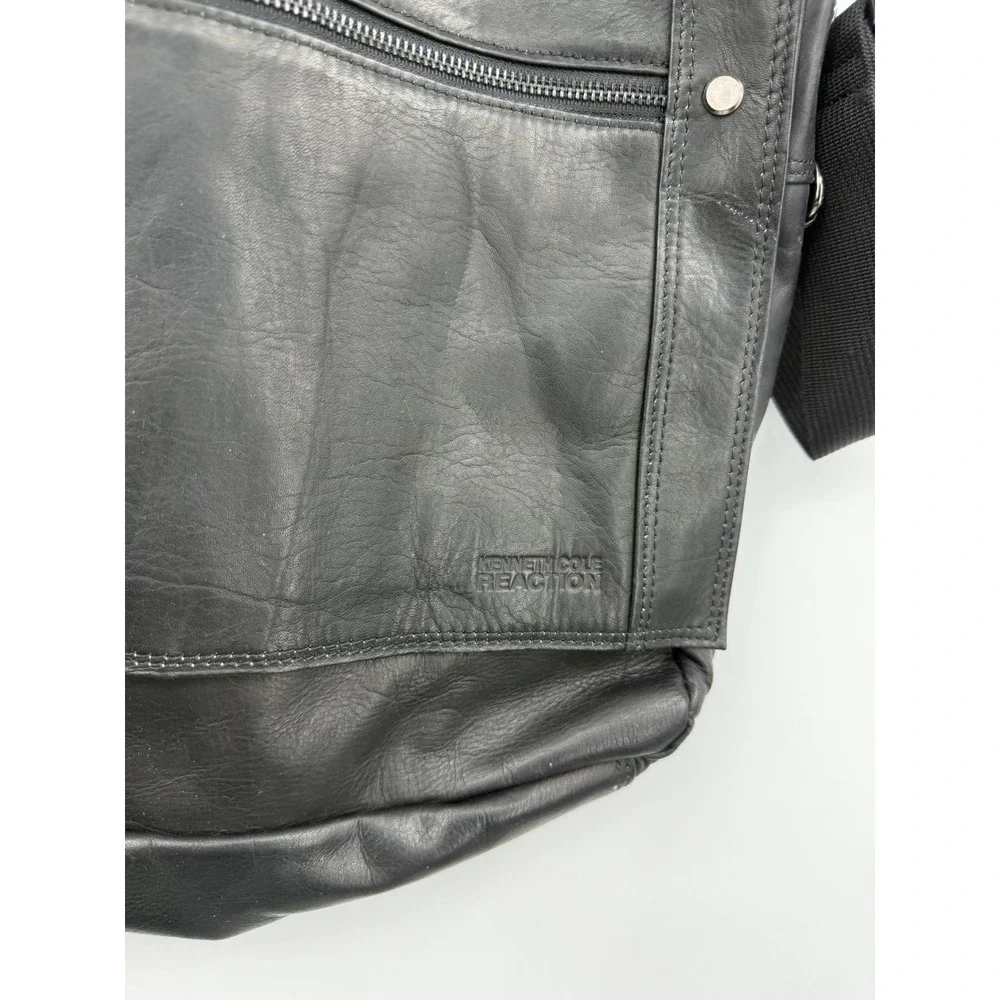 Kenneth Cole Reaction 527805 Messenger Bag Mens OS Black Leather Crossbody Flap